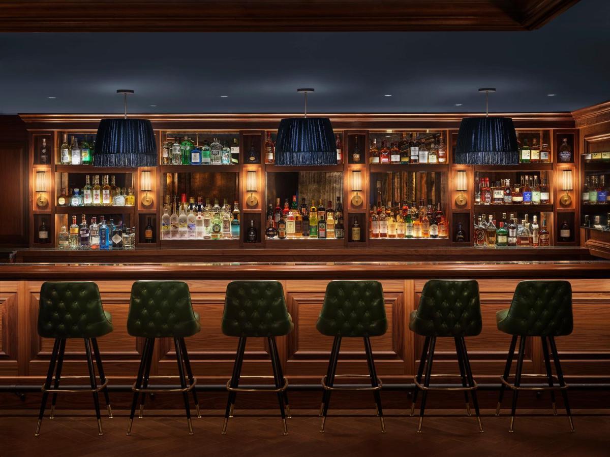فندق ذا نيوبيري بوسطن المظهر الخارجي الصورة The bar at the 21 Club